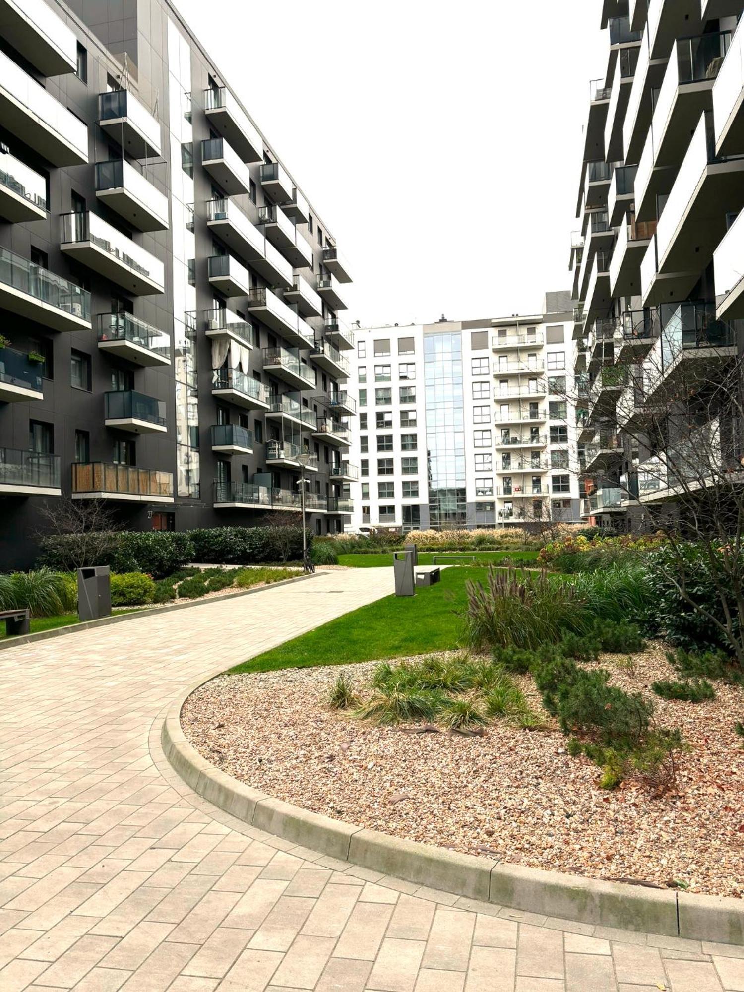 Prime Time Apartament - 24H Check -In - Parking W Cenie Wroclaw Dış mekan fotoğraf